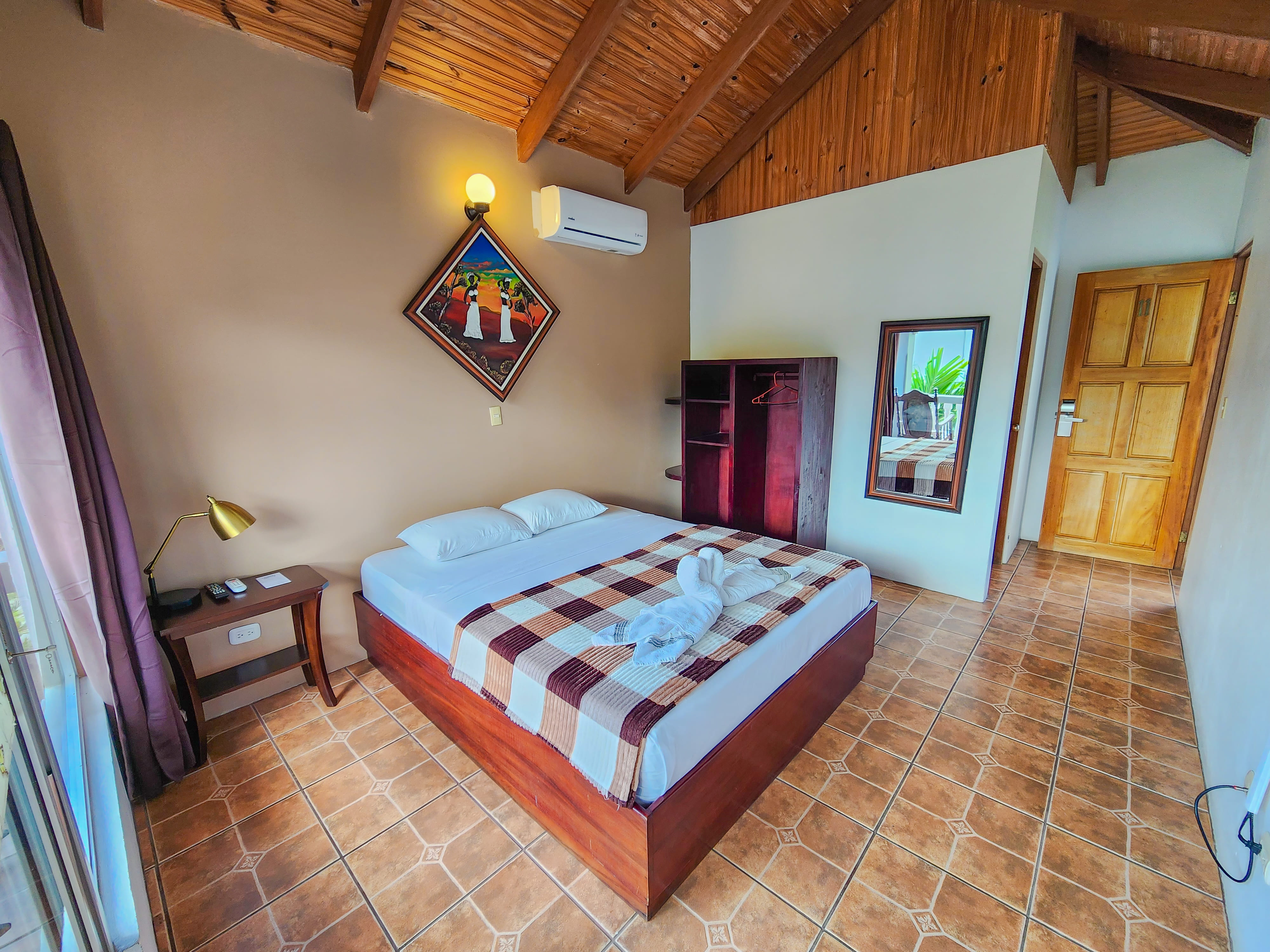 Room Image 1